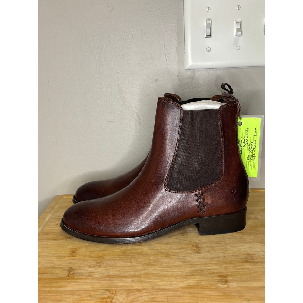 Frye Sabrina Chelsea Boots Redwood Brown Leather Ankle Bootie Women 6B